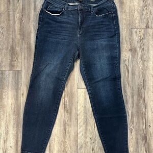 Judy Blue Dark Wash Skinny Jeans